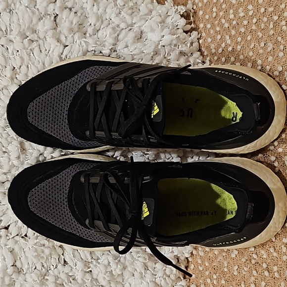 Adidas Ultraboost Sneakers - Picture 8 of 16